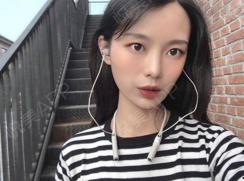 娱乐圈吃瓜必听的话是谁,吃瓜必听，揭秘“吃瓜必听”话术背后的秘密