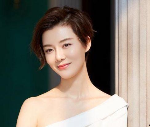 今日吃瓜女明星有哪些人,吃瓜女明星的人生百态