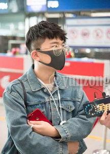 明星网红雇人接机,揭秘幕后奢华幕后真相