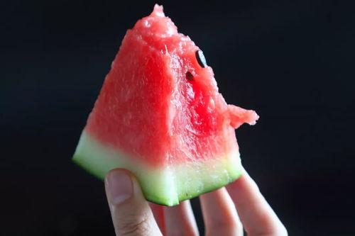 近期吃瓜热门,揭秘近期热门吃瓜事件背后的真相