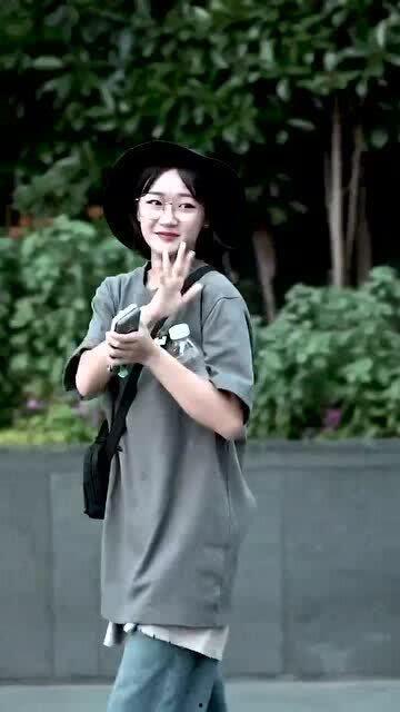 明星网红街头图片,明星网红的时尚瞬间捕捉
